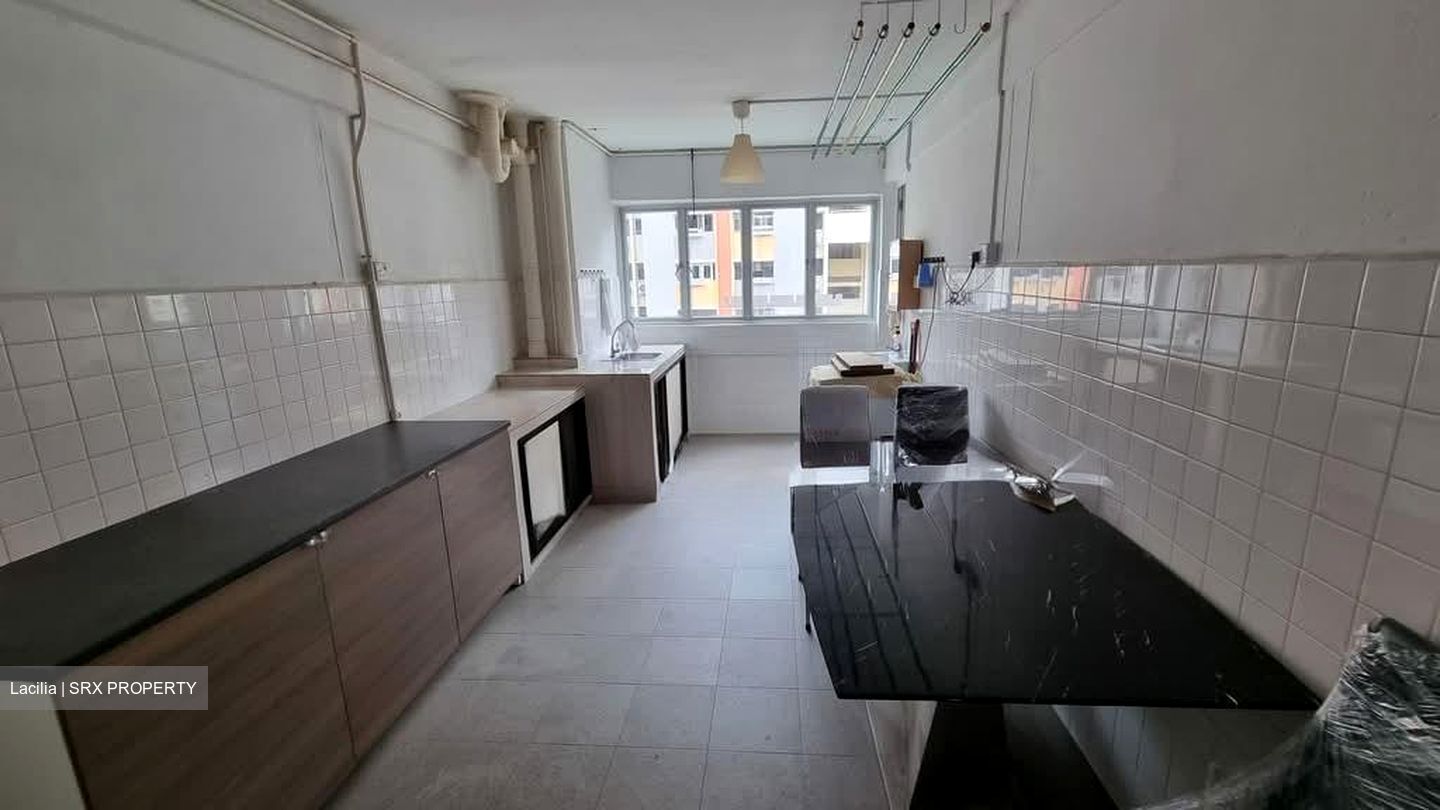 Blk 728 Clementi West Street 2 (Clementi), HDB 3 Rooms #563204941